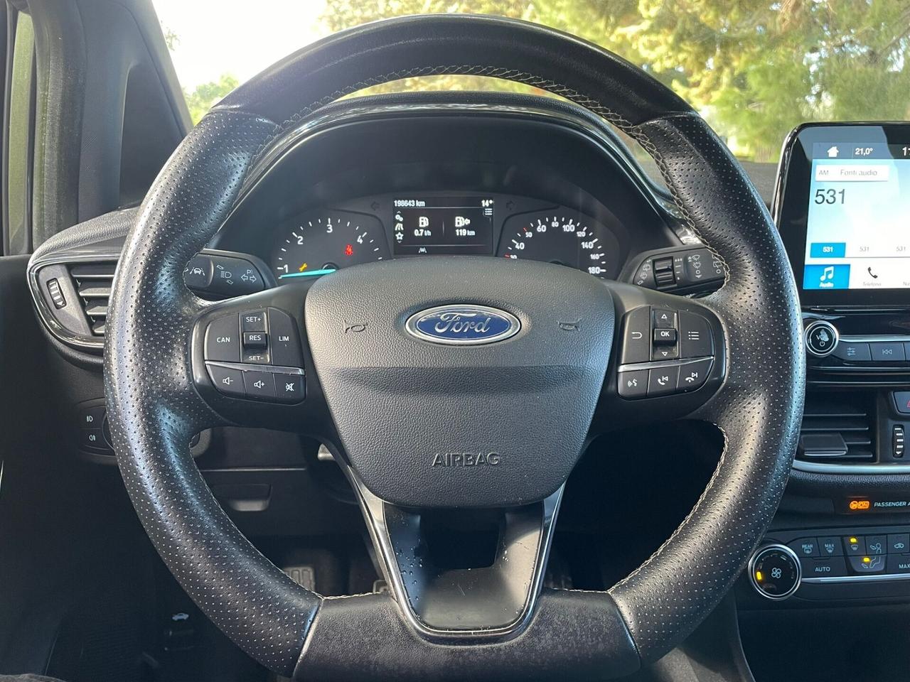 Ford Fiesta 1.5 TDCi 5 porte ST-Line