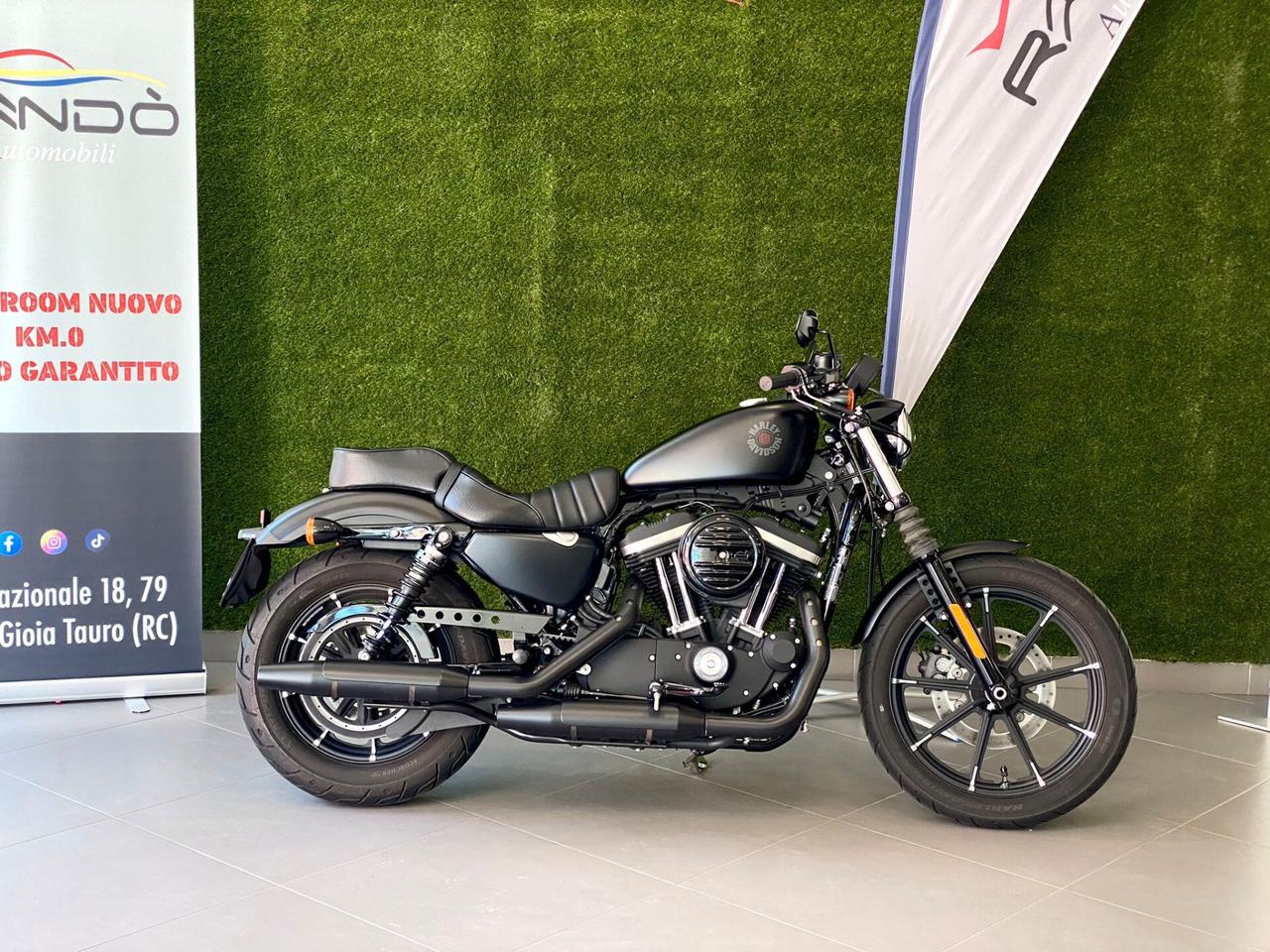 Harley-Davidson Sportster Iron 883 -COME NUOVA