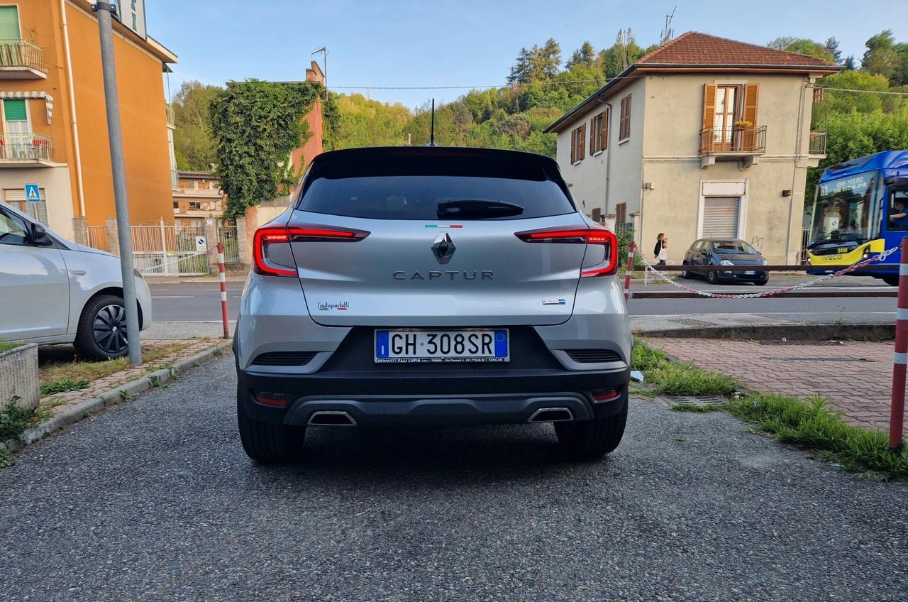 Renault Captur 1.6 145CV "45.300 km" RS-line, Bicolore, Carplay, Sensori