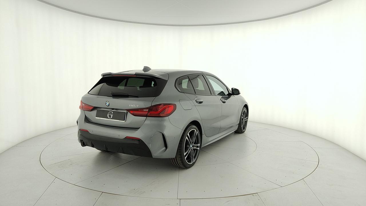 BMW Serie 1 F40 - 116d Msport auto
