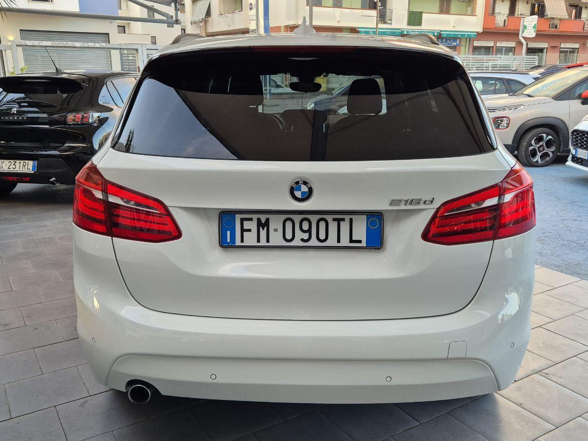 BMW - Active Tourer - 216d Luxury