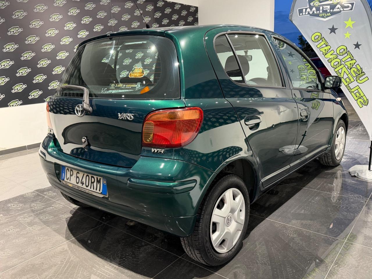 Toyota Yaris - 2004 1.0 benz 65 cv 143000 km