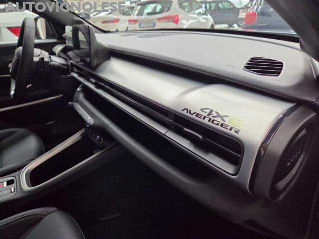 JEEP Avenger 1.2 Turbo 145 CV MHEV 4xe Upland Accessoriato