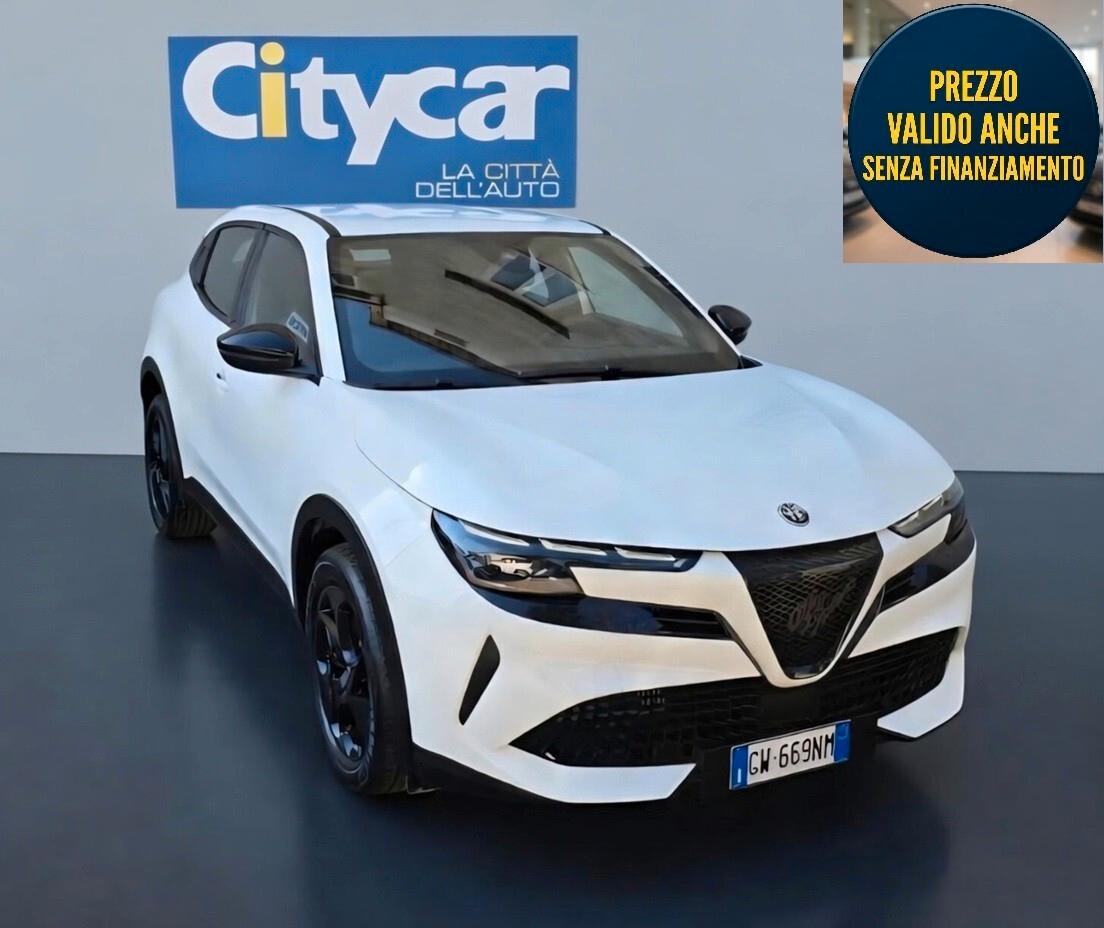 Alfa Romeo Junior 1.2 136 CV Hybrid eDCT6
