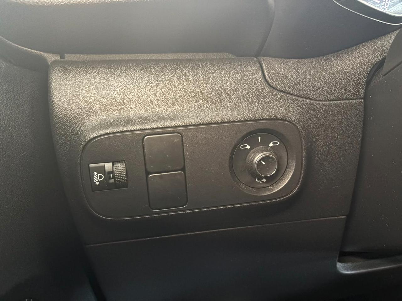 Citroen C3 1.2 puretech Shine Pack s&s 83cv
