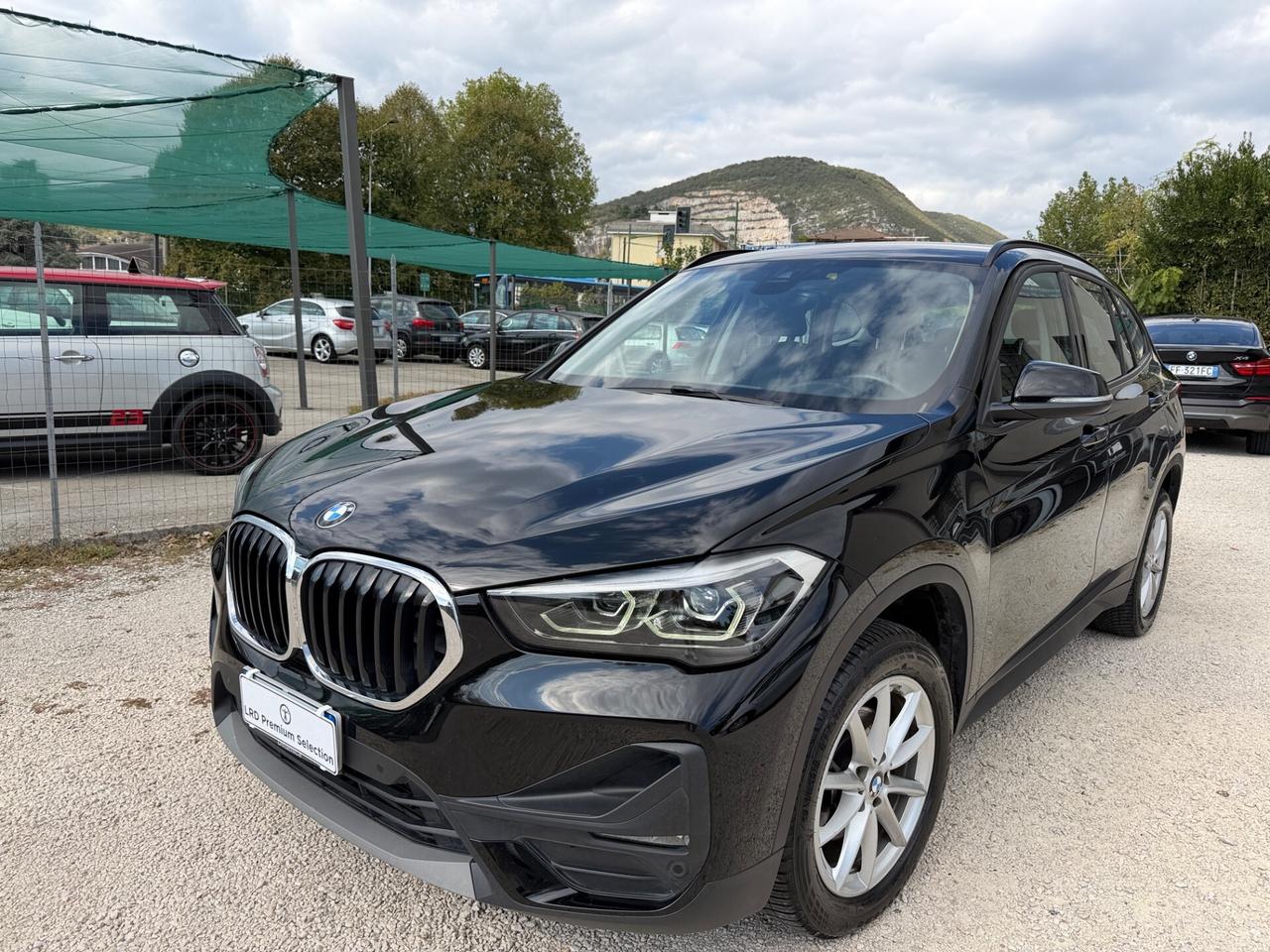 Bmw X1 sdrive16d Business Advantage FARI LED NAVI OK NEOPATENTATI