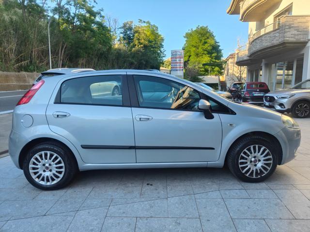 FIAT Grande Punto 1.3 MJT 75 CV 5 porte Dynamic