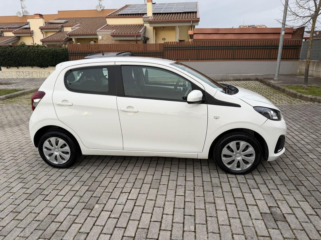 Peugeot 108 *NEOPATENTATI* 5 porte Access