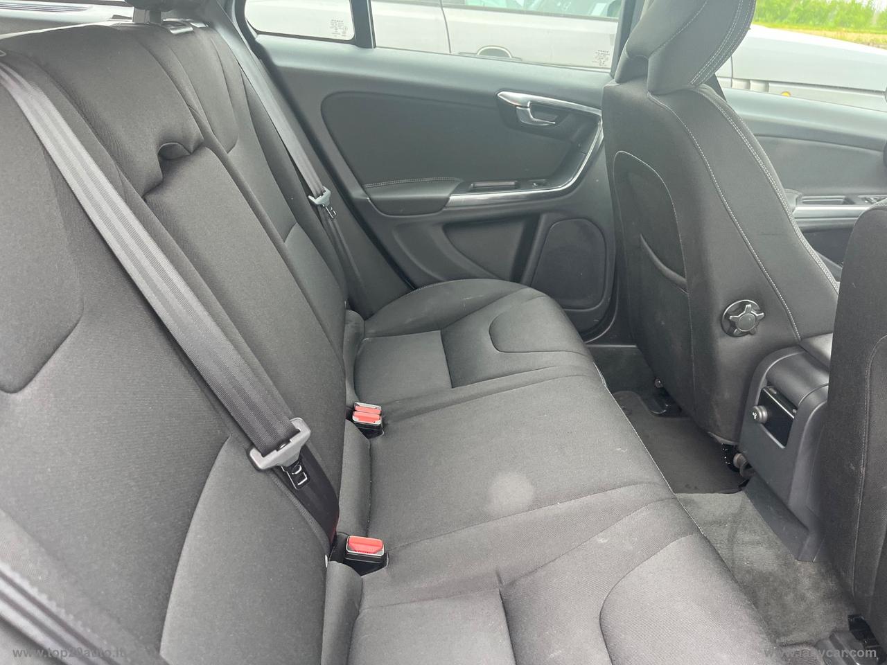 VOLVO V60 D2 1.6 Business|GANCIO TRAINO|94.000 CHILOMETRI CERT.