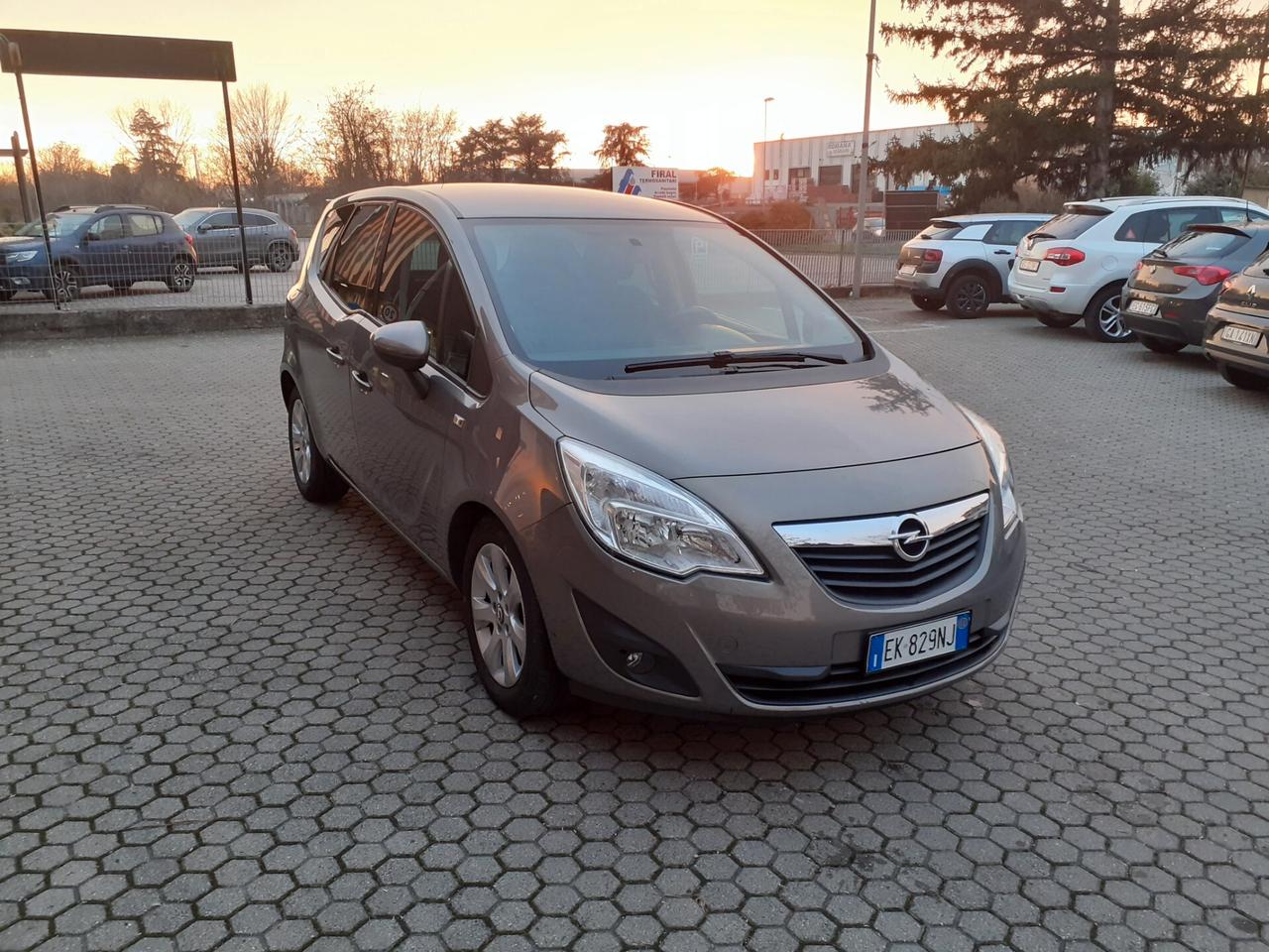 Opel Meriva 1.3 CDTI 95CV ecoFLEX Cosmo