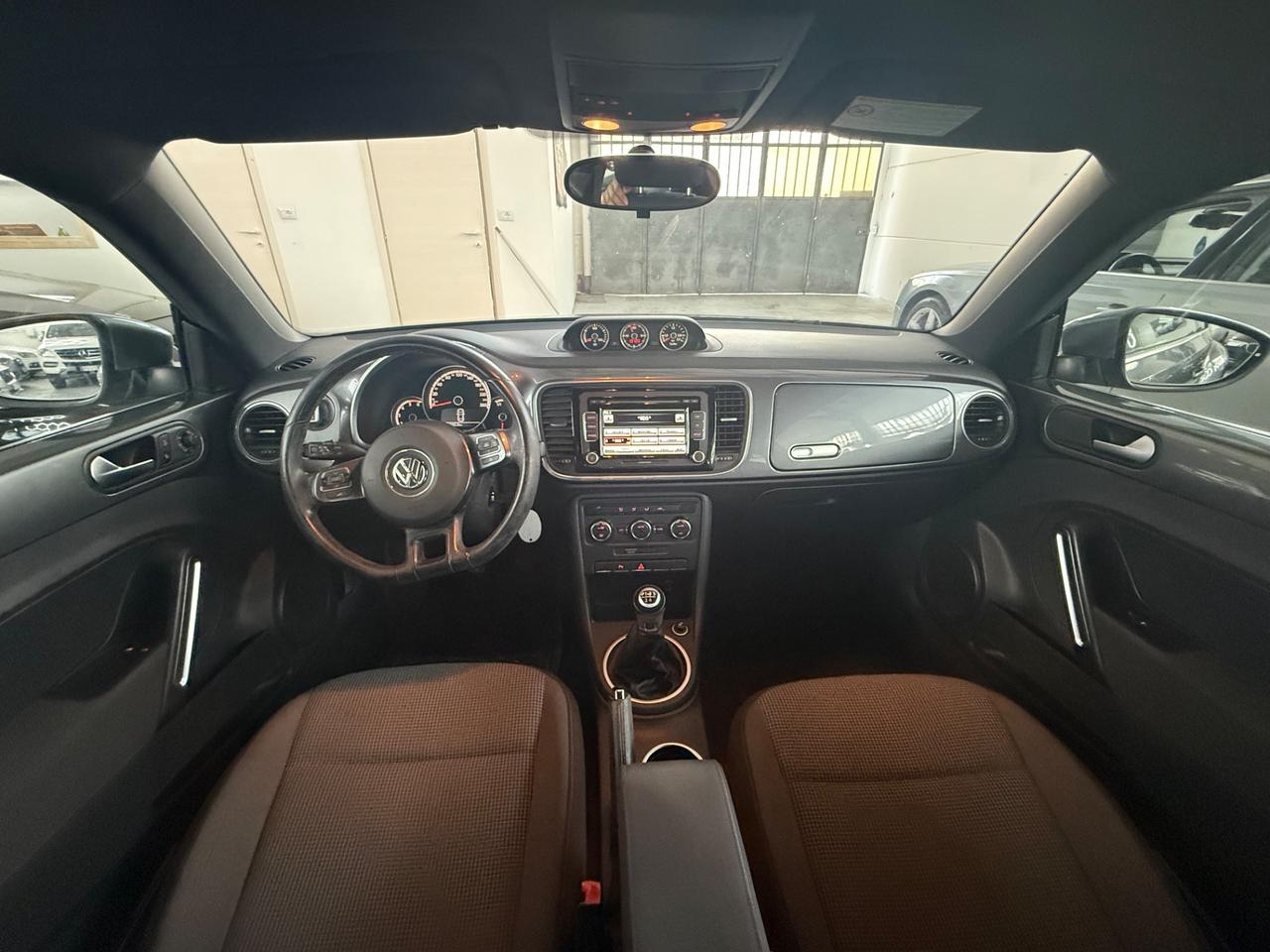 Volkswagen Maggiolino 1.6 TDI Design