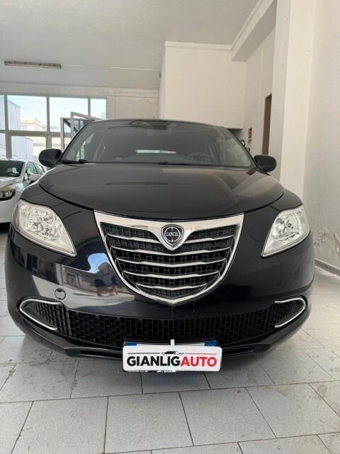 Lancia Ypsilon 1.2 69 CV 5 porte Gold