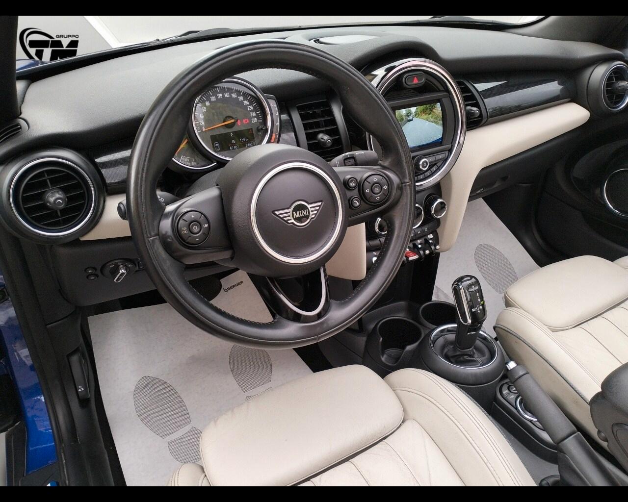 MINI Mini Cabrio (F57) Mini 1.5 Cooper D Hype...