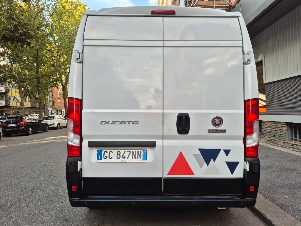 FIAT DUCATO FURGONE 2.300 M.JET 120 CV PASSO MEDIO
