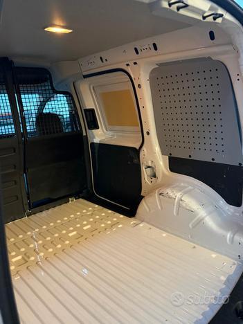 Volkswagen Caddy Trendline 2.0 tdi