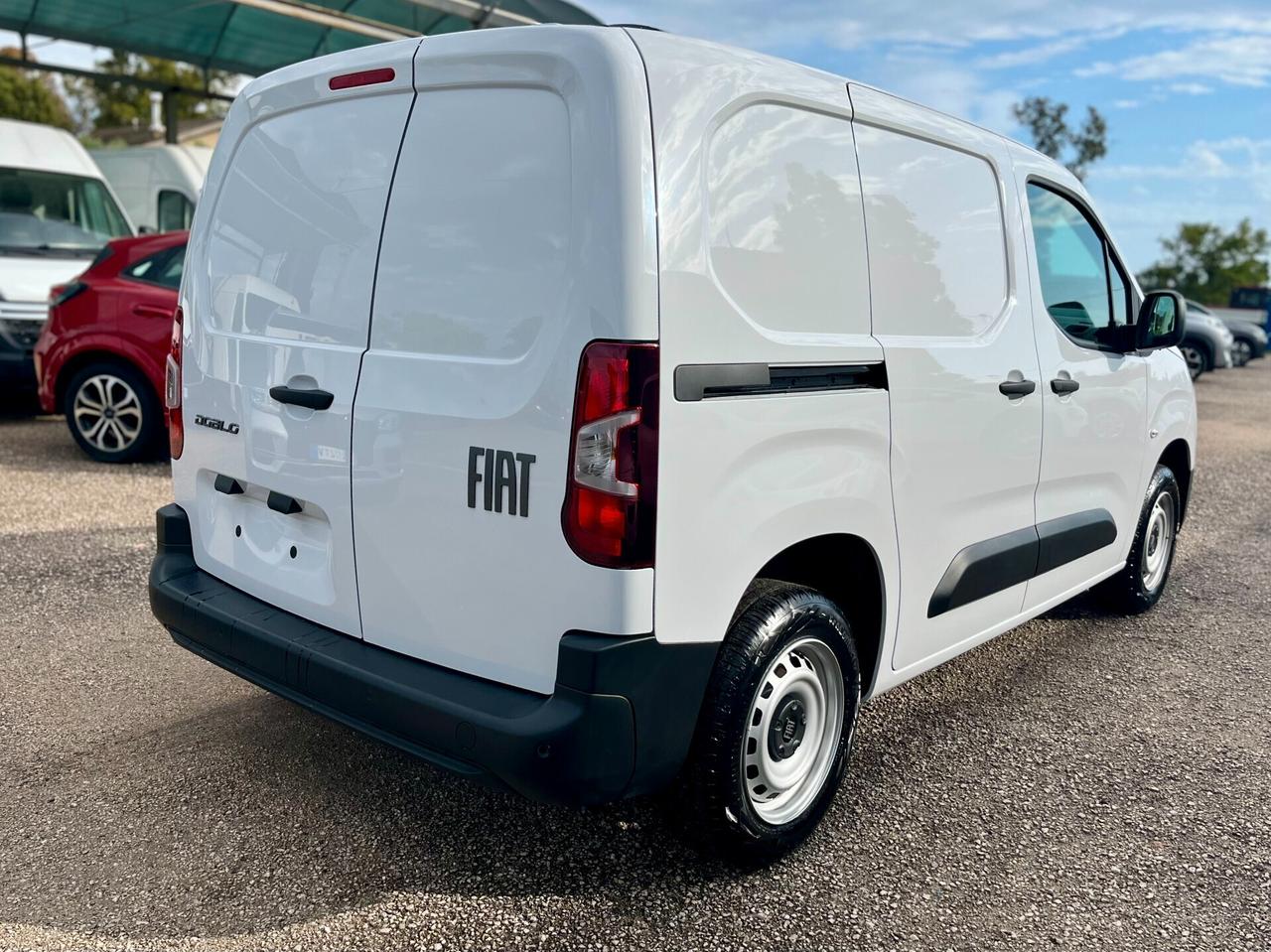 Doblò serie 2 VAN CH1 1.5 BlueHdi 100cv KM ZERO