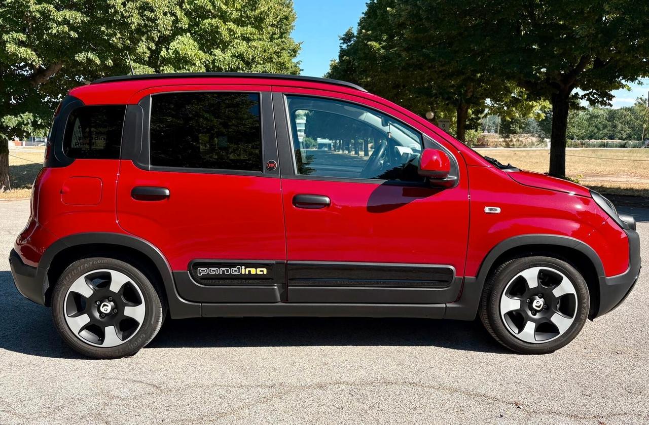 Fiat Panda Pandina 1.0 FireFly 65 CV Hybrid Cross