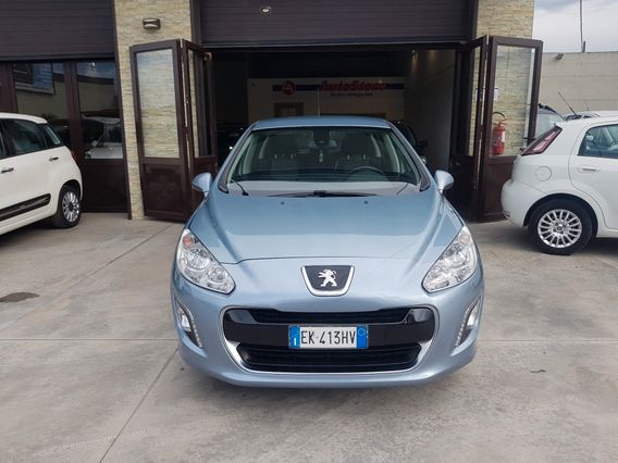 Peugeot 308 1.6 8V e-HDi 112CV Stop&Start 5p. Business