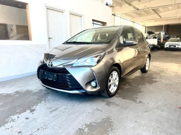 Toyota Yaris 1.0 72 CV 5 porte Lounge Neopatentati