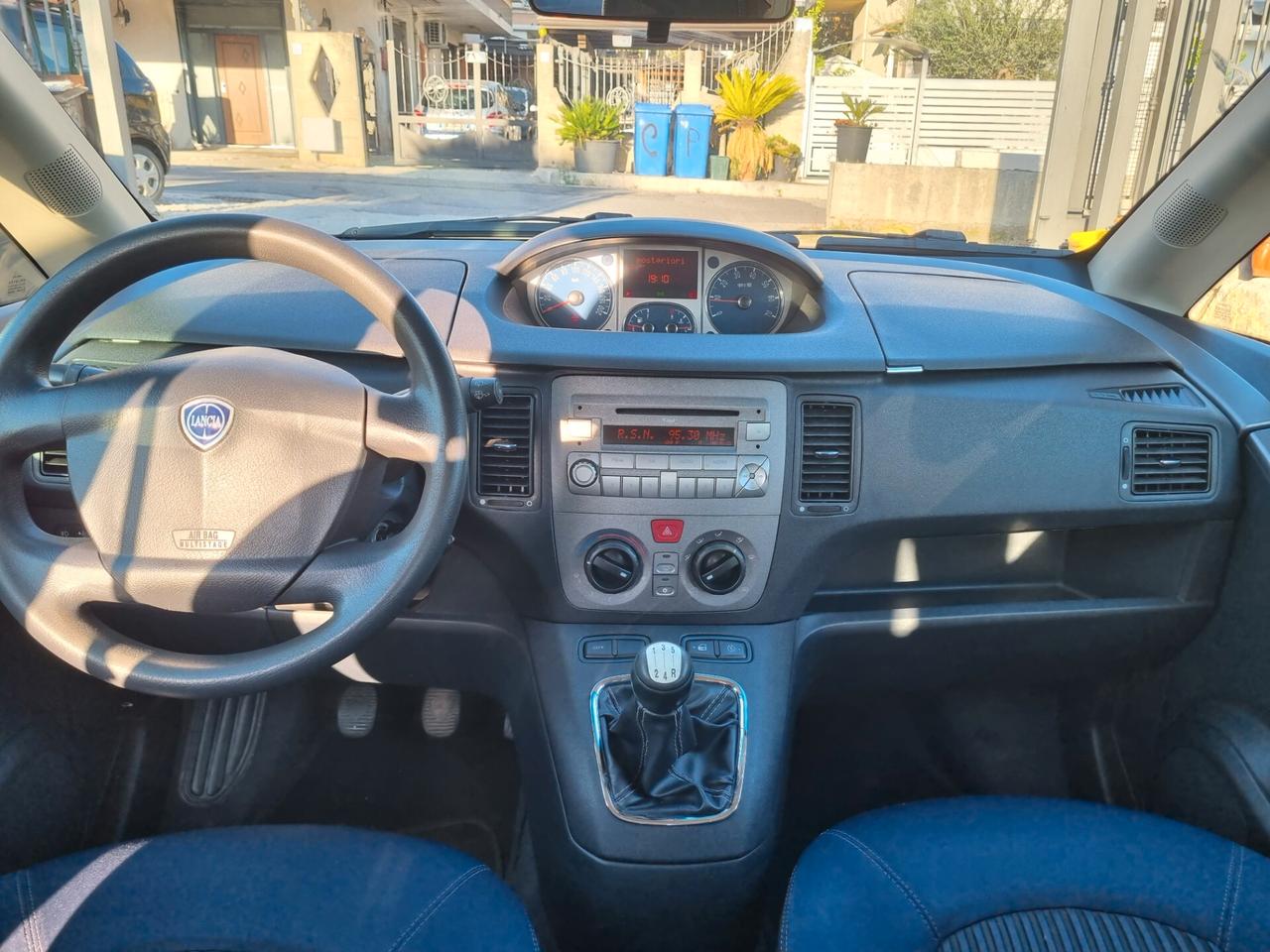 Lancia MUSA 1.3 Mjt 95 CV Gold - 2011