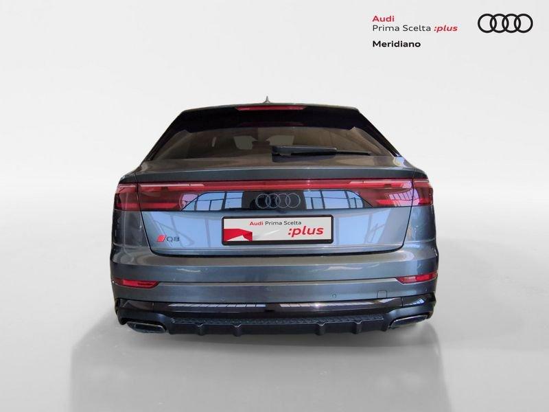 Audi Q8 50 TDI 210kW quattro tip. S Line Edition