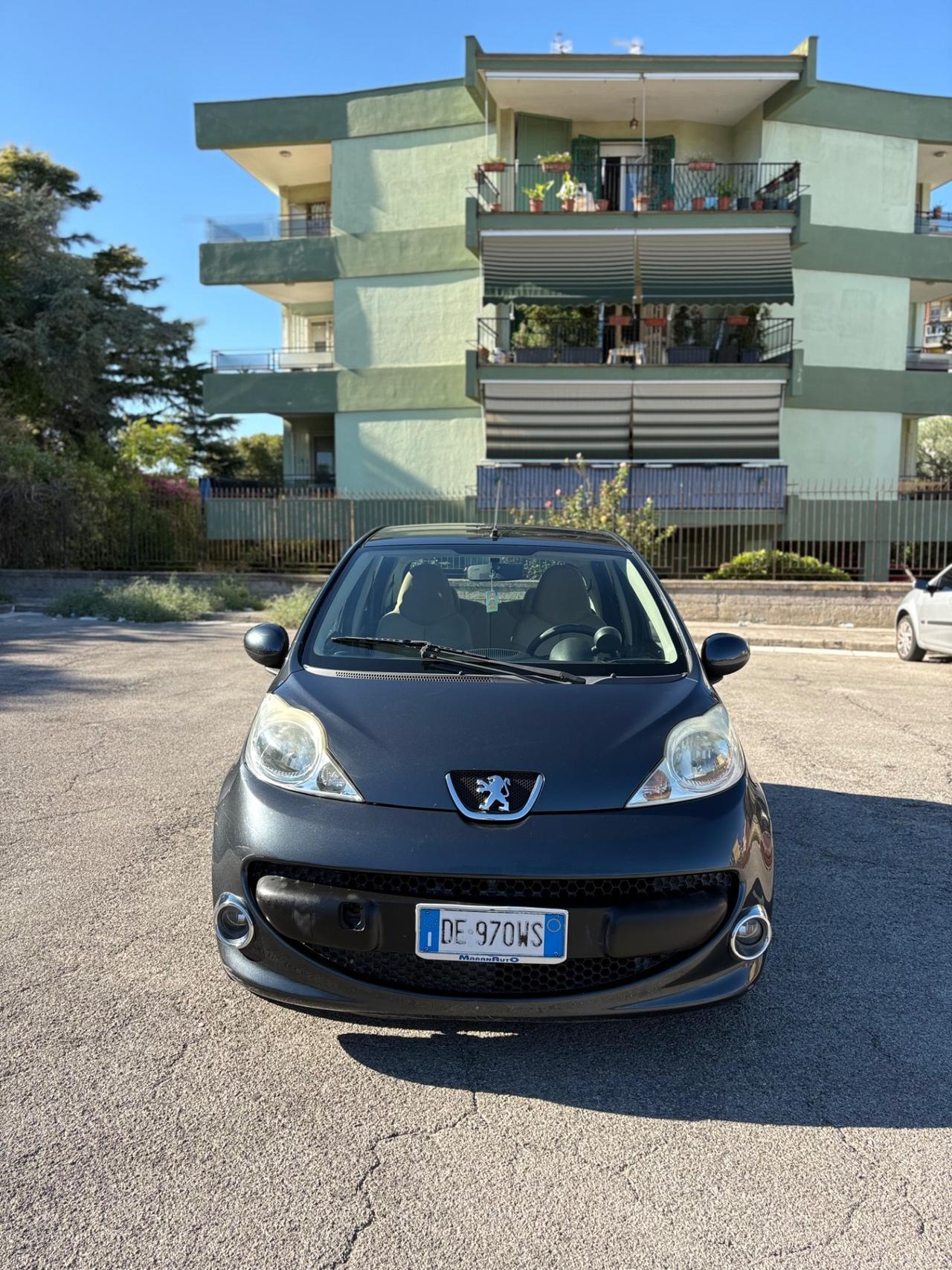 Peugeot 107 Automatica 1.0 68CV 5p