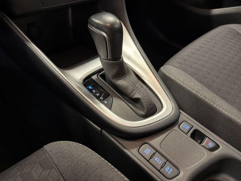 Toyota Yaris Hybrid Trend MY22