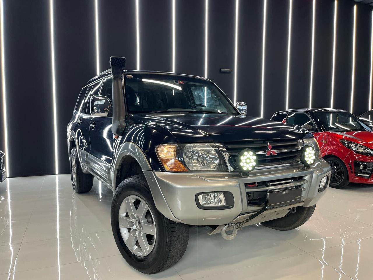 Mitsubishi Pajero 3.2 16V DI-D TETTO APRIBILE