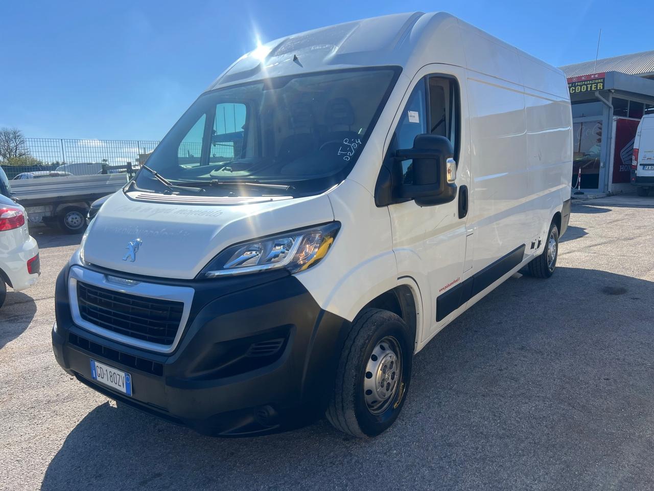 Peugeot Boxer 330 2.2 passo lungo