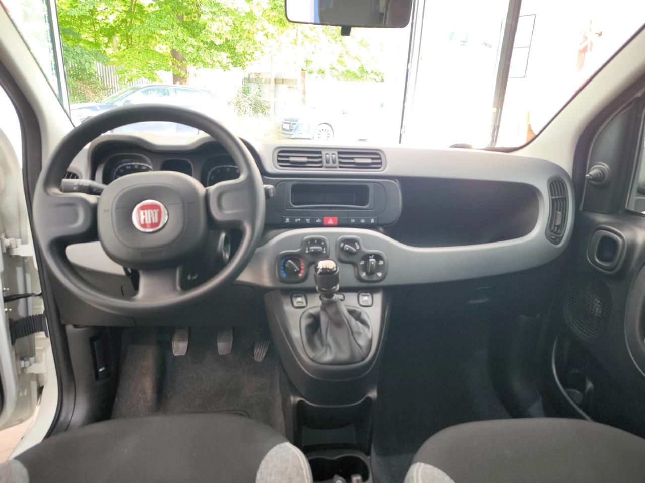 FIAT PANDA 1.0 HYBRID AUTOCARRO