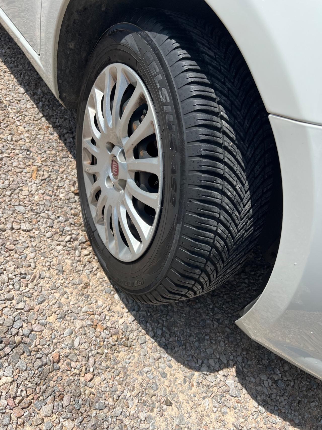 Fiat Punto 1.3 MJT II 75 CV 5 porte Lounge