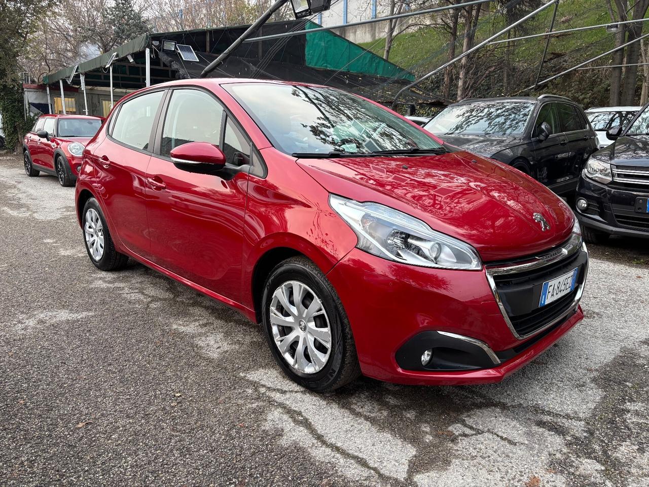 Peugeot 208 1.4 HDi 68 CV 5 porte Active ok Neopatentati