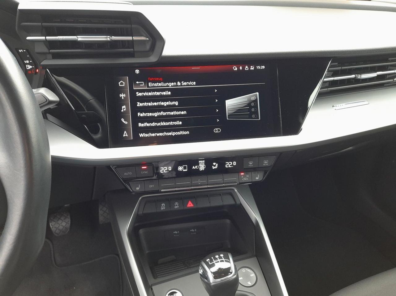 Audi A3 SPB 30 TFSI Business