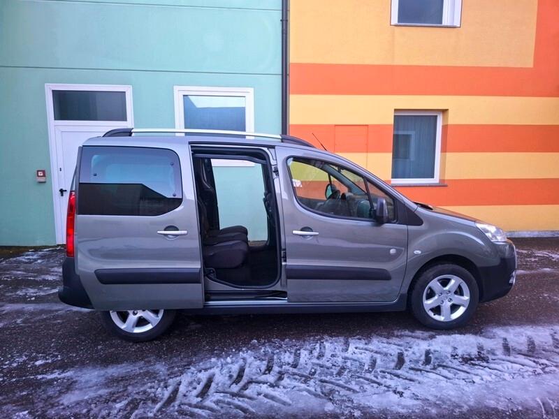 PEUGEOT Partner Tepee 1.6 HDi 92CV Outdoor