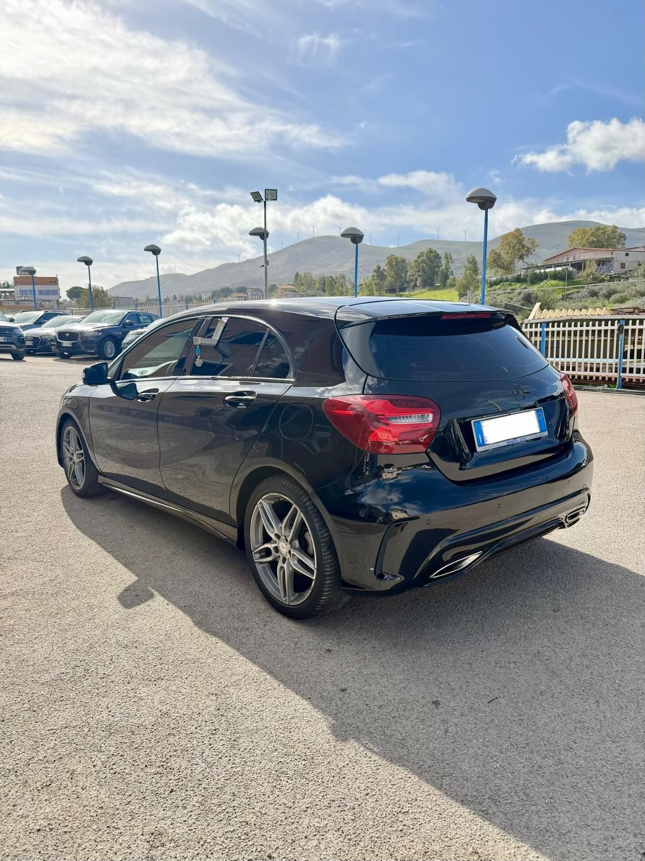 Mercedes-benz A 180 d Premium AMG 2017