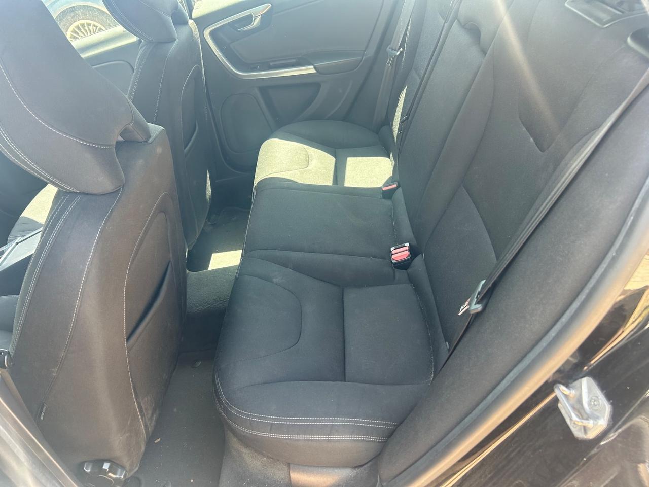 Volvo V60 D2 1.6