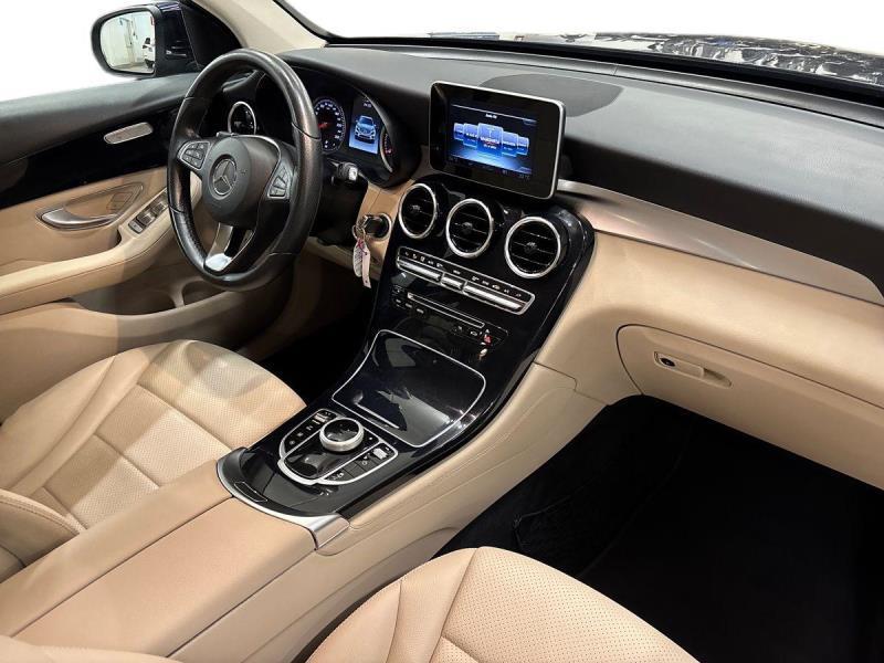 Mercedes GLC 250 250 Business 4Matic 9G-Tronic