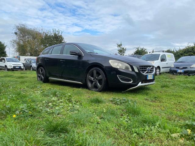 Volvo V60 2.0 d3 * Da Preparare * Momentum Geartronic * Auto