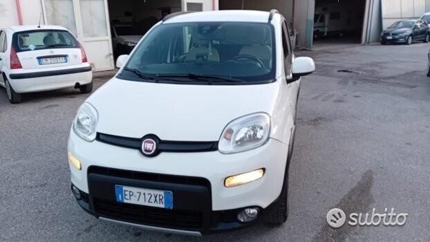 Fiat Panda 1.3 mjt-4X4-full-2013