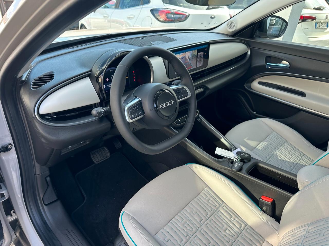 Fiat 600 Hybrid DCT MHEV La Prima