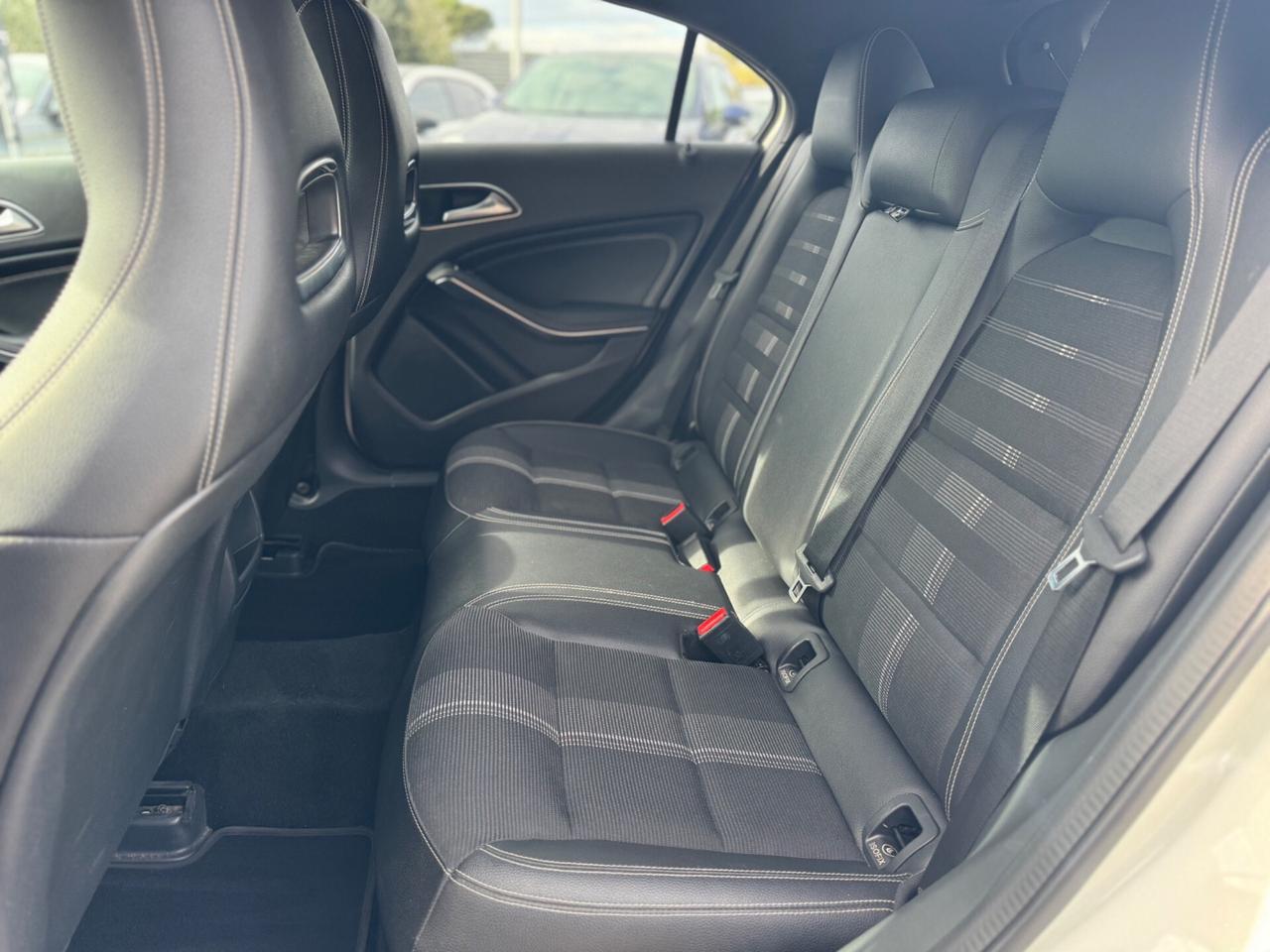 Mercedes-benz A 220 d Automatic Sport