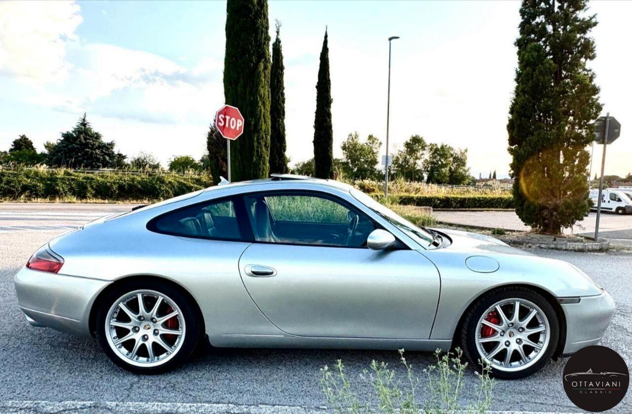 Porsche 996 Carrera 4 ASI CRS