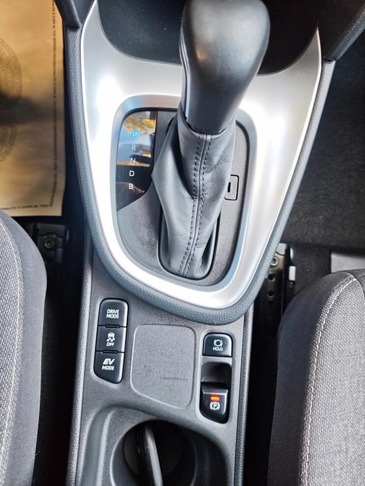 Yaris Cross 1.5 TREND SENZA VINCOLI DI FINANZIAMENTO