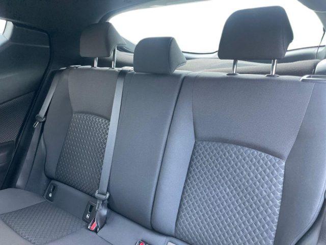 TOYOTA C-HR 1.8 Hybrid E-CVT Business