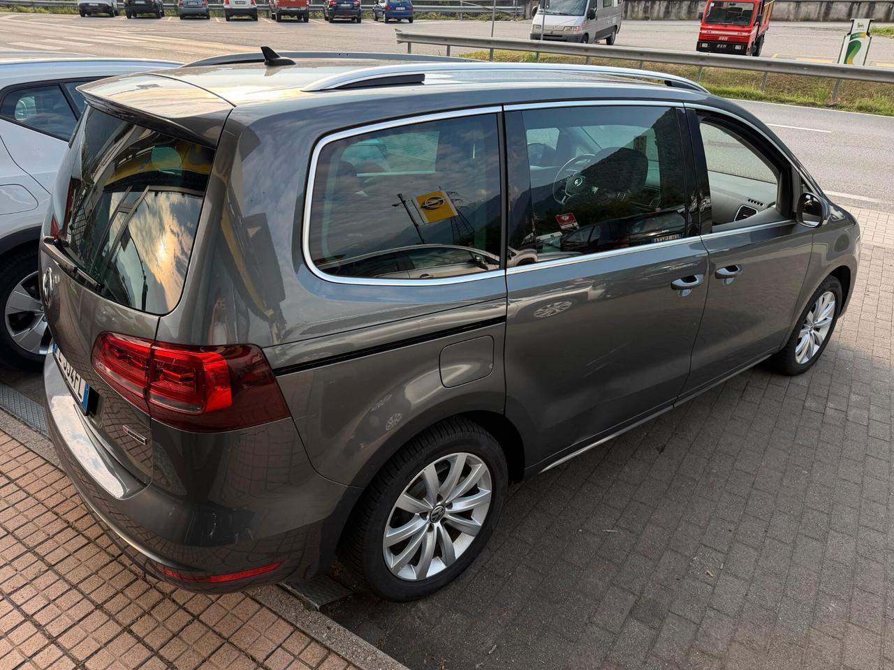 Volkswagen Sharan II 2017 2.0 tdi Executive 4motion 184cv dsg