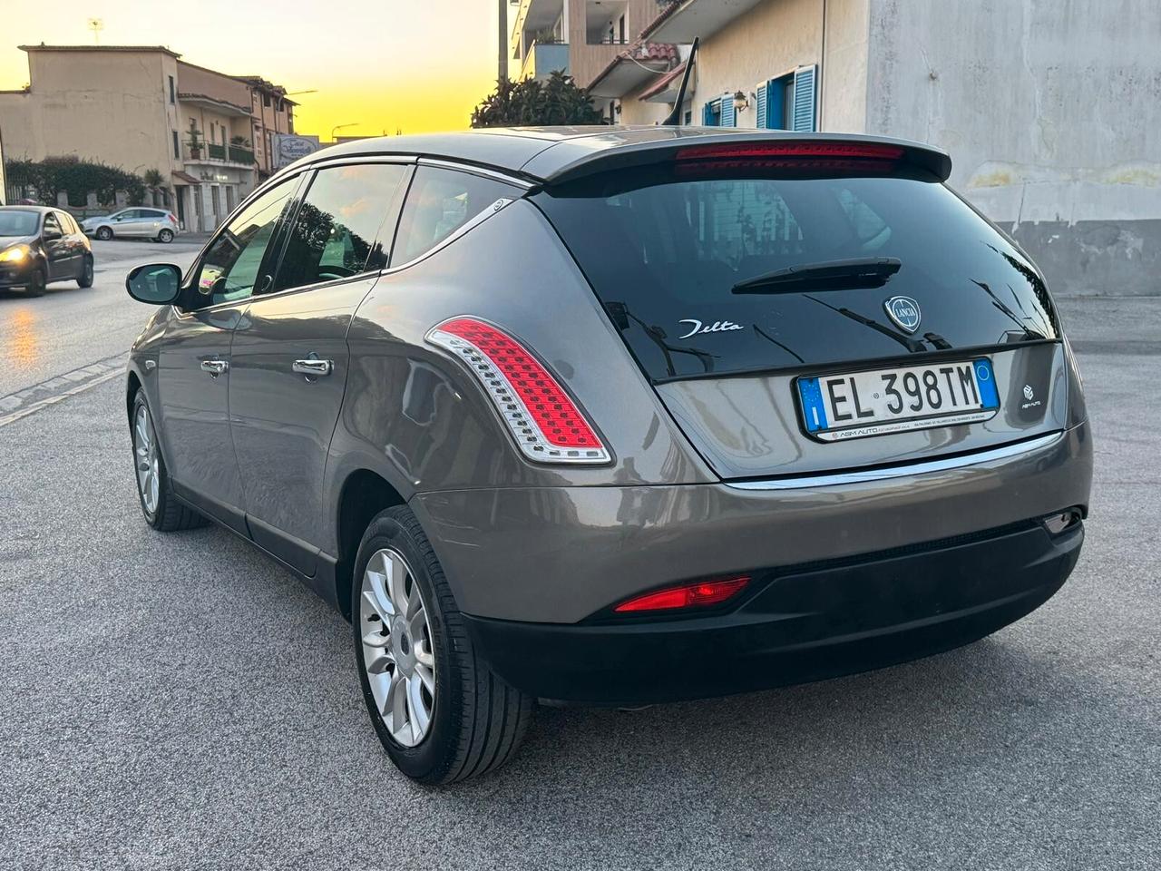 Lancia Delta 1.6 MJT DPF 105 CV Gold