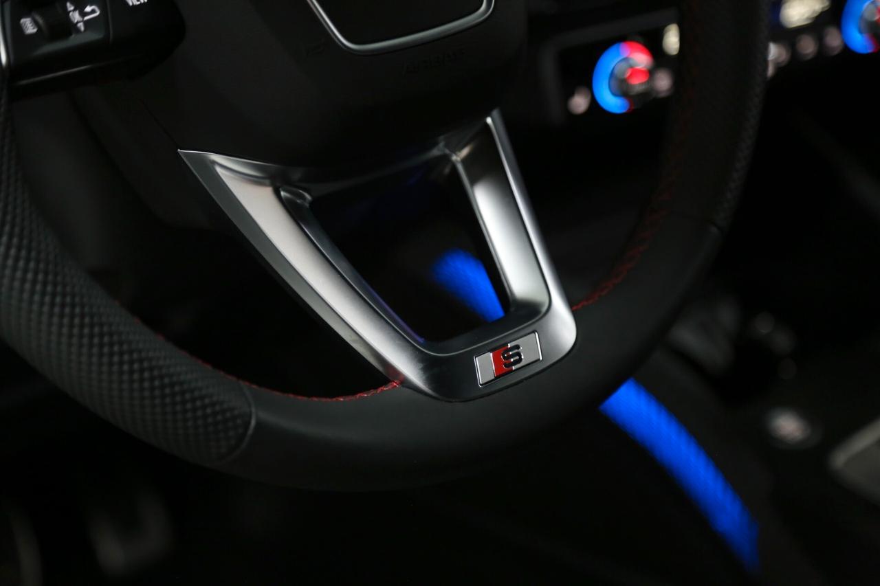Audi Q2 35 TDI 150 cv S tronic S line