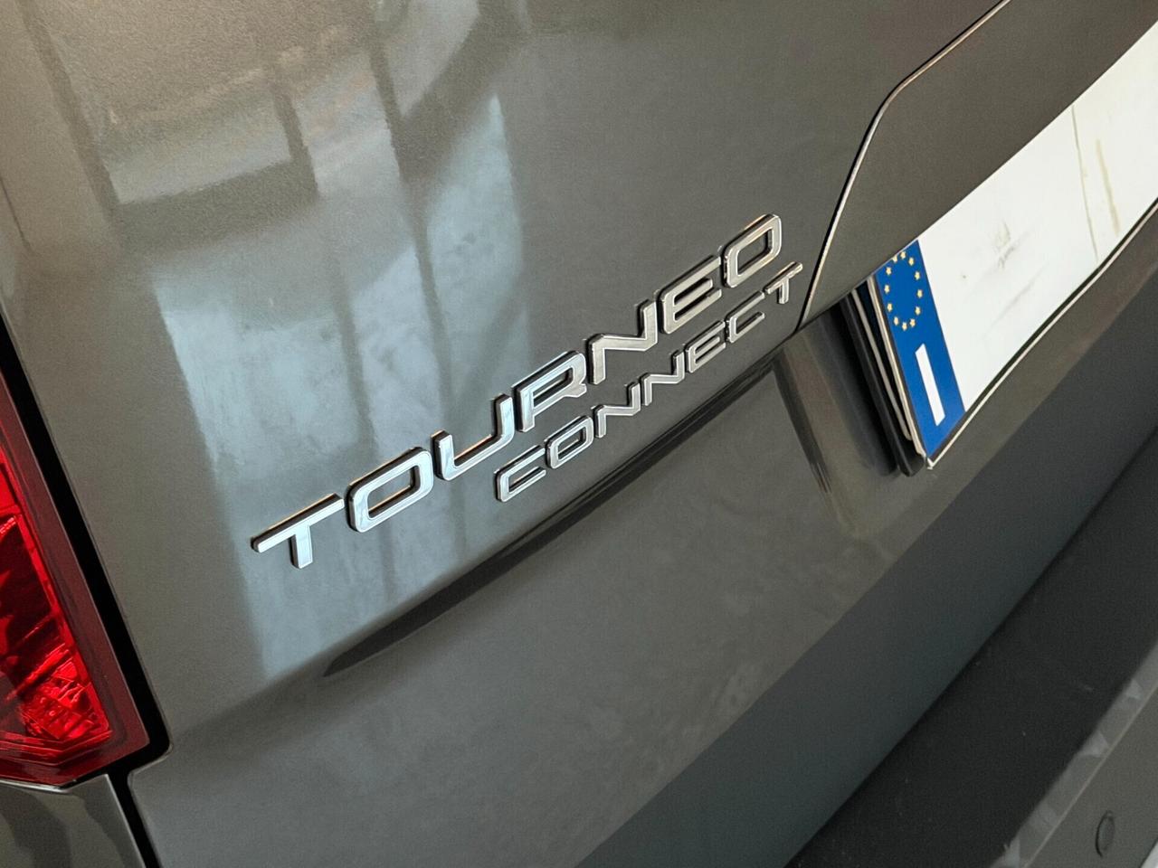 Ford Tourneo Connect 1.5 TDCI 120 cv. ACTIVE (Nav)