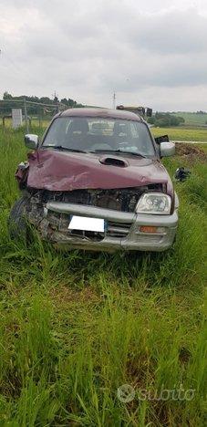 Mitsubishi L200 2.5 TDI 100CV 4WD Doppia Cabina