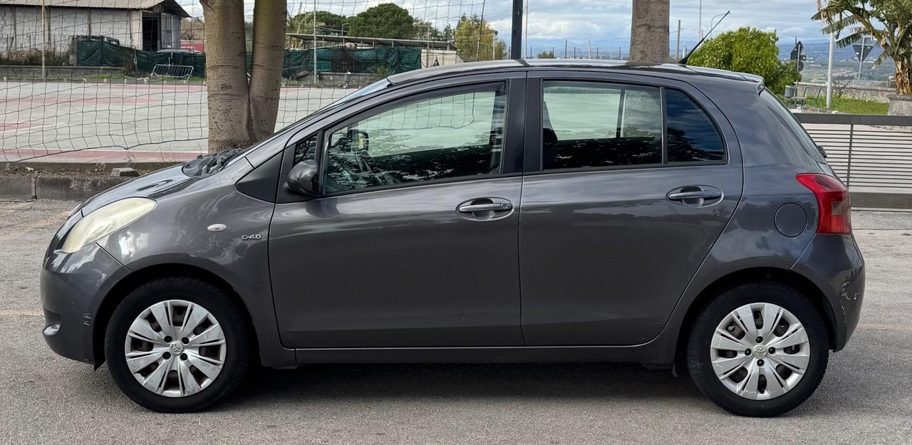 Toyota Yaris 1.4 diesel UNICO PROPRIETARIO